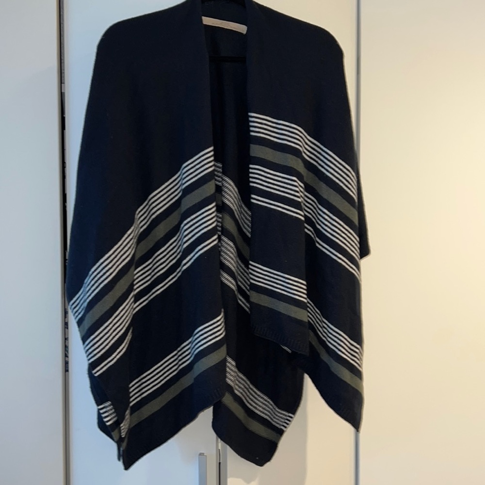 Sweater poncho